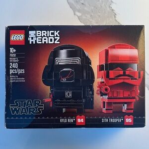 LEGO BrickHeadz Star Wars Kylo Ren & Sith Trooper 240 Piece Building Set